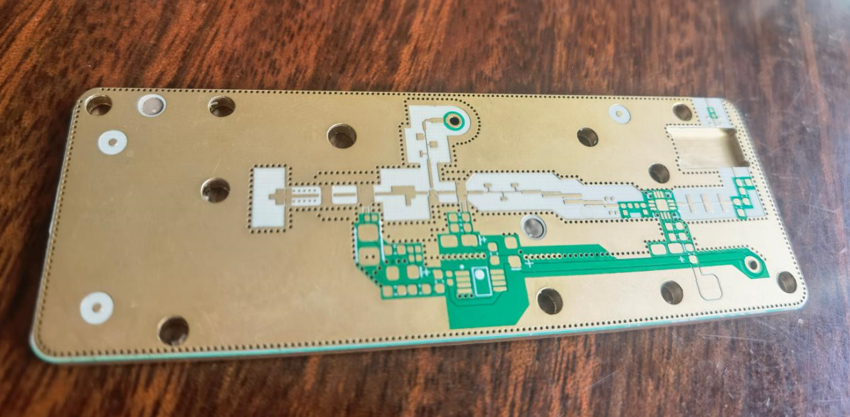 High-frequency, high-speed PCB